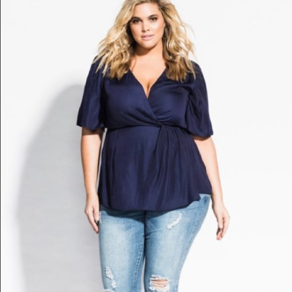 City Chic Simply Knot Top - Navy